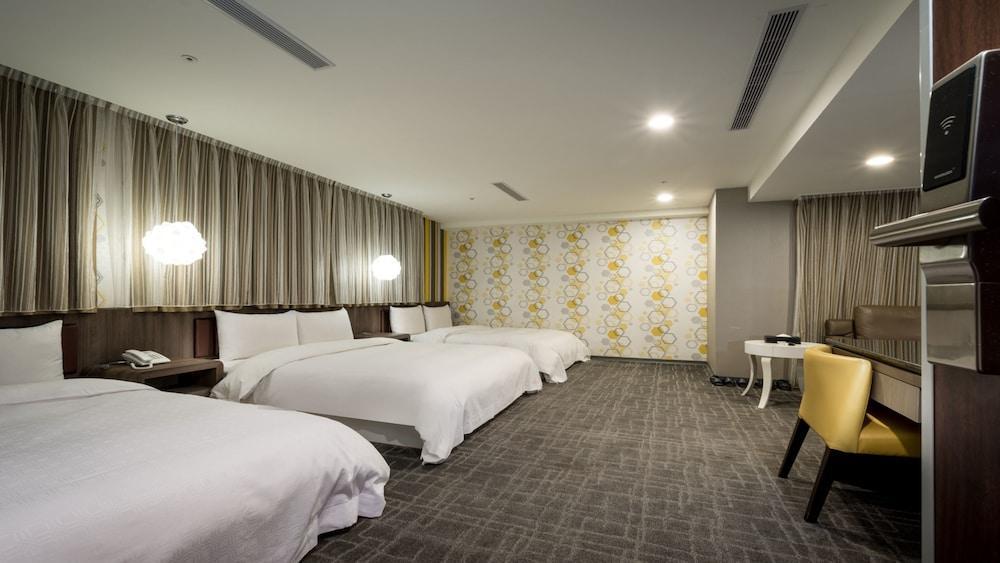 Zaw Jung Business Hotel Тайчжун Экстерьер фото